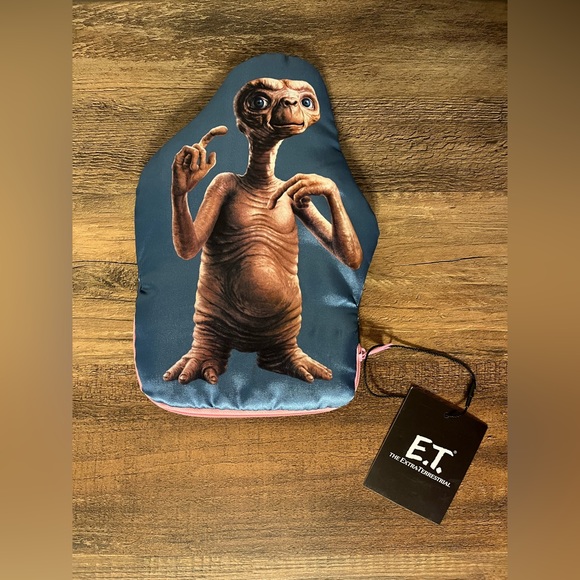 Universal Studios Japan E.T. The Extra-Terrestrial Satin Zip Up Pouch 9”x6” - Picture 2 of 6